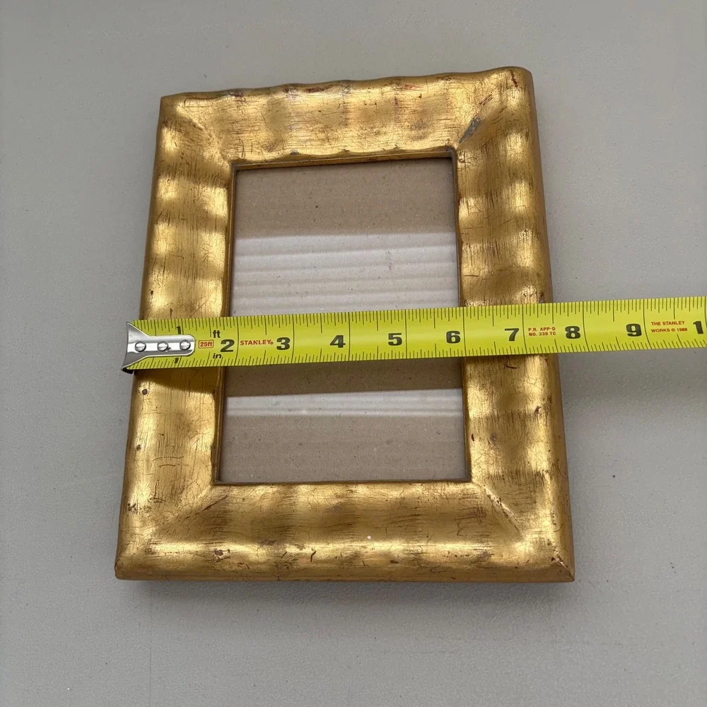 Vintage Gold Scalloped Wavy Picture Frame Distressed Antiqued 4x6 Tabletop Decor